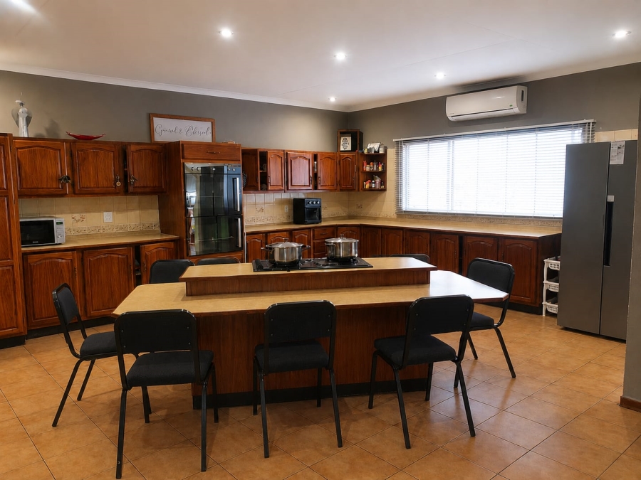 4 Bedroom Property for Sale in Safari Gardens North West